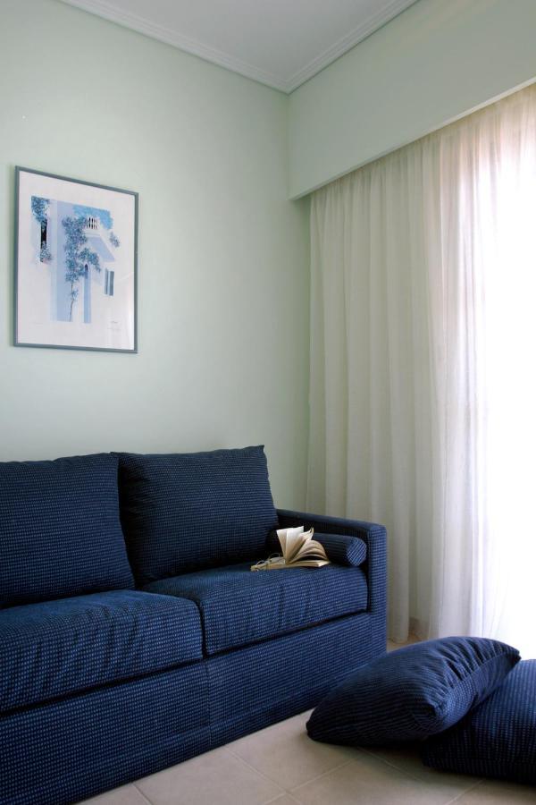 On The Rocks Hotel Palaiochora Room photo